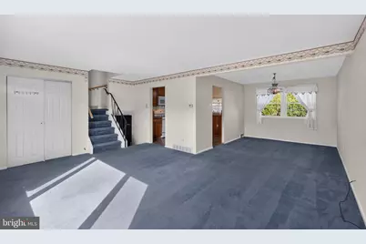 11614 Barlow Street, Philadelphia, PA 19116 - Photo 5