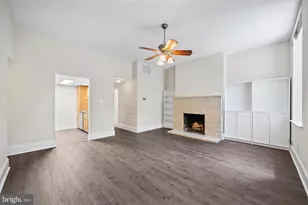 1023 Clinton St, Philadelphia, PA 19107 - Photo 3