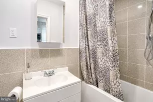 836 Wynnewood Rd, Philadelphia, PA 19151 - Photo 17