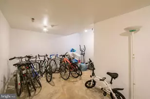 1137 Pine St, Philadelphia, PA 19107 - Photo 19