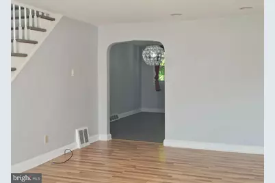 1521 W End Drive, Philadelphia, PA 19151 - Photo 3