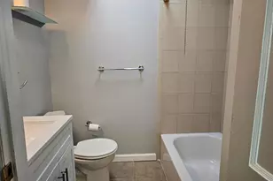 1521 West End Dr, Philadelphia, PA 19151 - Photo 9