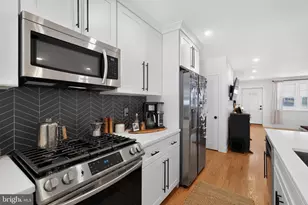 5961 Jannette St, Philadelphia, PA 19128 - Photo 15