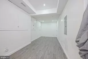 1114 Shackamaxon St, Philadelphia, PA 19125 - Photo 5