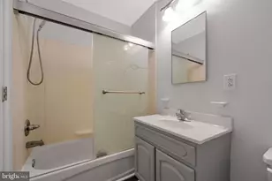 1318 Bainbridge St, Philadelphia, PA 19147 - Photo 15