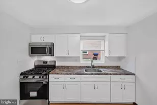 2261 Strahle St, Philadelphia, PA 19152 - Photo 29