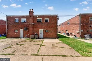 2261 Strahle St, Philadelphia, PA 19152 - Photo 39