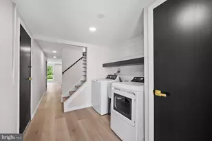 857 Green Valley Dr, Philadelphia, PA 19128 - Photo 13