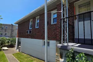 1906 Nester St, Philadelphia, PA 19115 - Photo 3