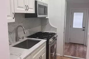 320 Loney St, Philadelphia, PA 19111 - Photo 3
