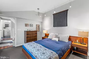 832 Wharton St, Philadelphia, PA 19147 - Photo 15