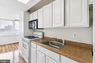 1806 Rittenhouse Square #905, Philadelphia, PA 19103 - Photo 9