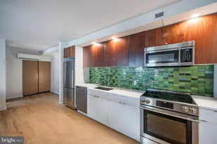 152 W Laurel St, Philadelphia, PA 19123 - Photo 9