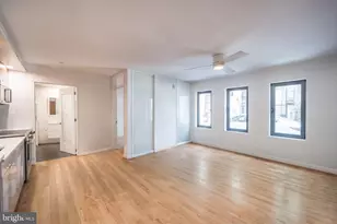 152 W Laurel St, Philadelphia, PA 19123 - Photo 5