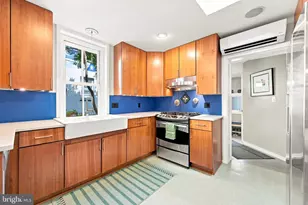 8125 Shawnee St, Philadelphia, PA 19118 - Photo 9