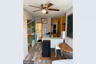 2021 W Westmoreland Street, Philadelphia, PA 19140 - Photo 15