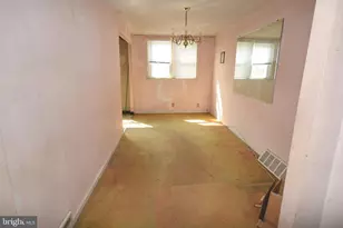 6517 Algard St, Philadelphia, PA 19135 - Photo 3