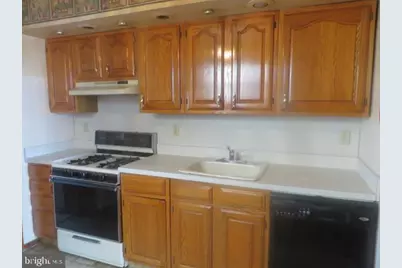 132 Roseberry Street, Philadelphia, PA 19148 - Photo 3