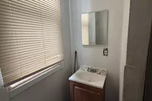 1319 S Wilton St, Philadelphia, PA 19143 - Photo 27