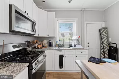 31 W Rockland Street, Philadelphia, PA 19144 - Photo 9