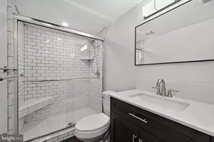 1828 Green St, Philadelphia, PA 19130 - Photo 9