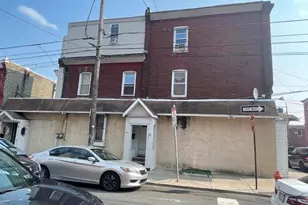 2001 S 6th Street S, Philadelphia, PA 19148 - Photo 3