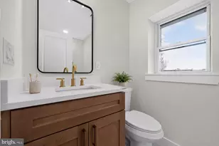 2649 Sepviva St, Philadelphia, PA 19125 - Photo 9