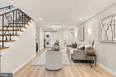 1172 S Darien Street, Philadelphia, PA 19147 - Photo 3