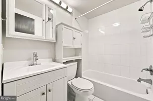 1914 Fairmount Ave, Philadelphia, PA 19130 - Photo 17