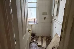 2542 N 31st St, Philadelphia, PA 19132 - Photo 15