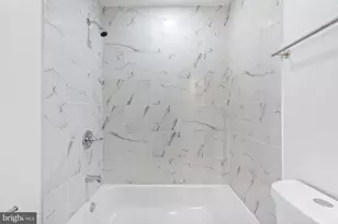 2131 S Alden St, Philadelphia, PA 19143 - Photo 25