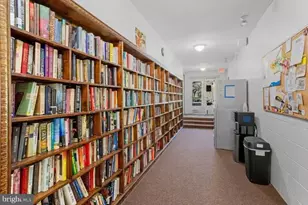 307 Shawmont Ave, Philadelphia, PA 19128 - Photo 45
