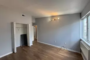 2611 S 9th St, Philadelphia, PA 19148 - Photo 9