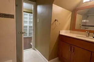 1010 Spruce St, Philadelphia, PA 19107 - Photo 13
