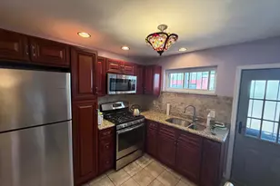 2049 S Beechwood St, Philadelphia, PA 19145 - Photo 7