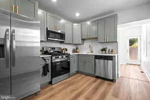 1136 S 22nd St, Philadelphia, PA 19146 - Photo 17
