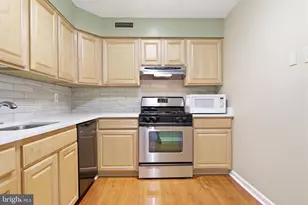55204 Delaire Landing Rd, Philadelphia, PA 19114 - Photo 11