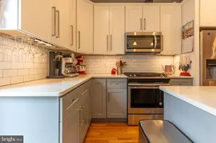 2611 W Thompson St, Philadelphia, PA 19121 - Photo 9