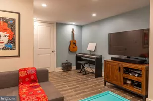 2611 W Thompson St, Philadelphia, PA 19121 - Photo 29