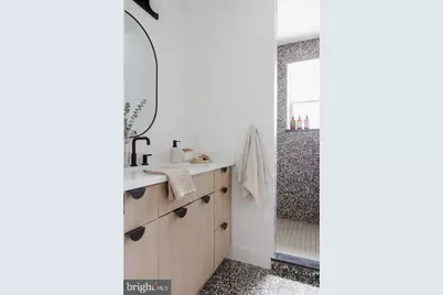 1307 Morris #A & B, Philadelphia, PA 19148 - Photo 5