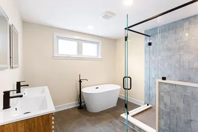1808 S 8th Street, Philadelphia, PA 19148 - Photo 5