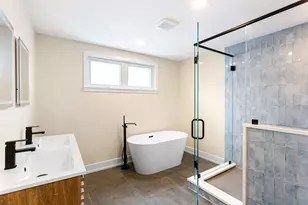 1808 S 8th St, Philadelphia, PA 19148 - Photo 5