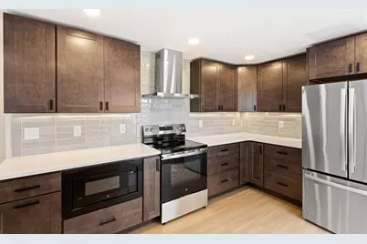 1808 S 8th Street, Philadelphia, PA 19148 - Photo 3