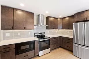 1808 S 8th St, Philadelphia, PA 19148 - Photo 3