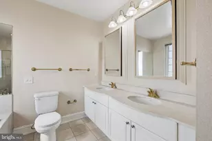 1512 Spruce St, Philadelphia, PA 19102 - Photo 29