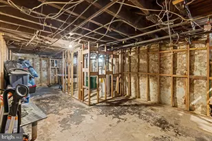 326 E Sanger St, Philadelphia, PA 19120 - Photo 27