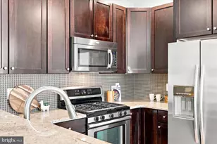 413 Regatta Dr, Philadelphia, PA 19146 - Photo 15