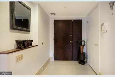 1737 Chestnut Street #701, Philadelphia, PA 19103 - Photo 3