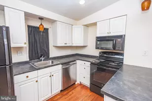 1713 Fontain St, Philadelphia, PA 19121 - Photo 3