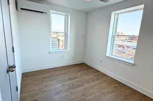 914 Snyder Ave, Philadelphia, PA 19148 - Photo 5